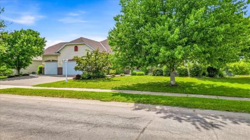 29673 Shoreview Circle, Lindstrom, MN 55045