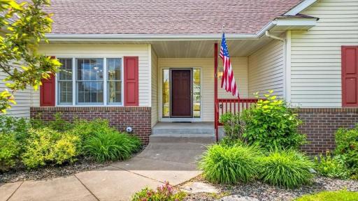 29673 Shoreview Circle, Lindstrom, MN 55045