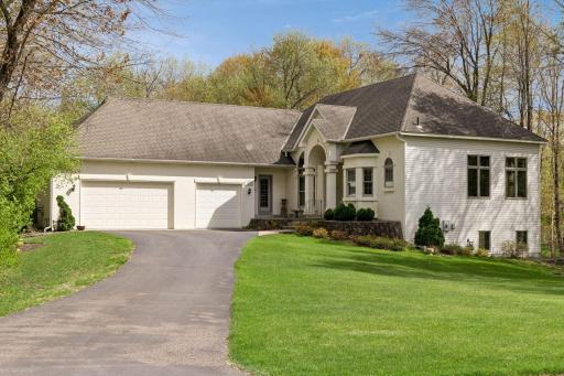 Stunning Custom Home in exellent neighborhood