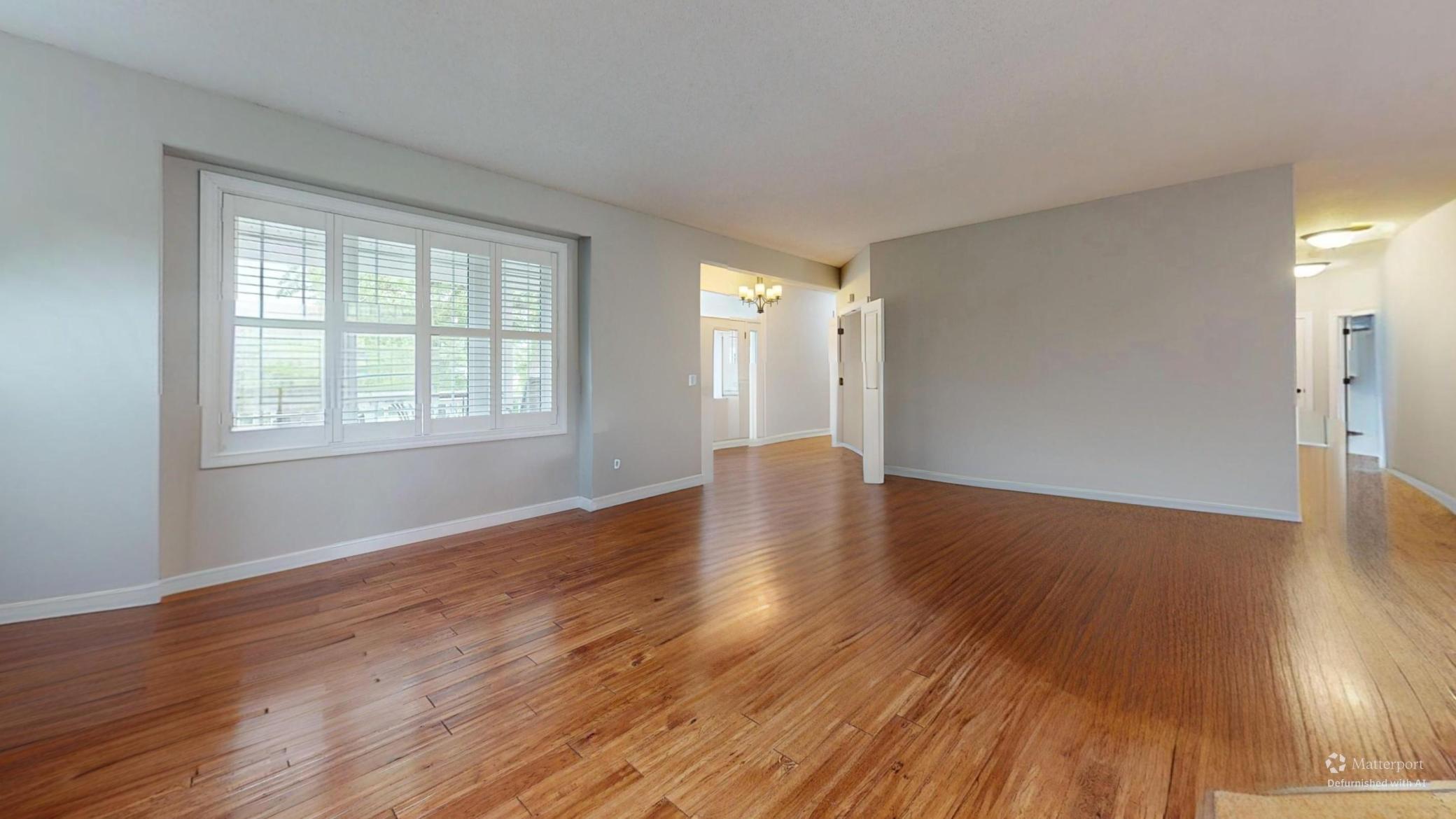 25395-County-Highway-6-Living-Room-Defurnished 4.jpg