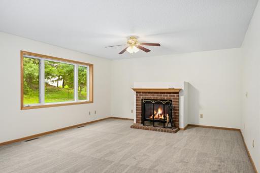 676 Falcon Ridge Road, Saint Paul, MN 55125
