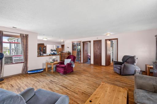 5800 85th Street NW, Maple Lake, MN 55358