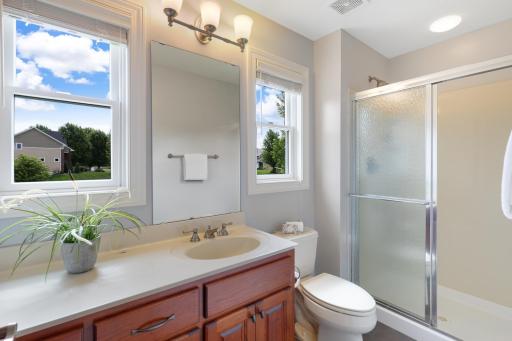 Attached 3/4n bathroom to the guest bedroom, perfect for privacy