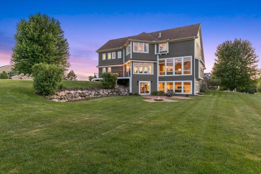 Large yard with a patio ready for you to enjoy!