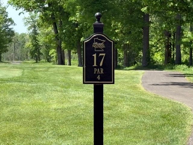 17th Tee Box / Enterance
