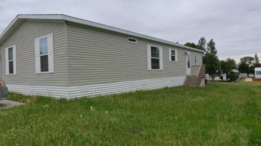 308 22nd Street NW, Stewartville, MN 55976