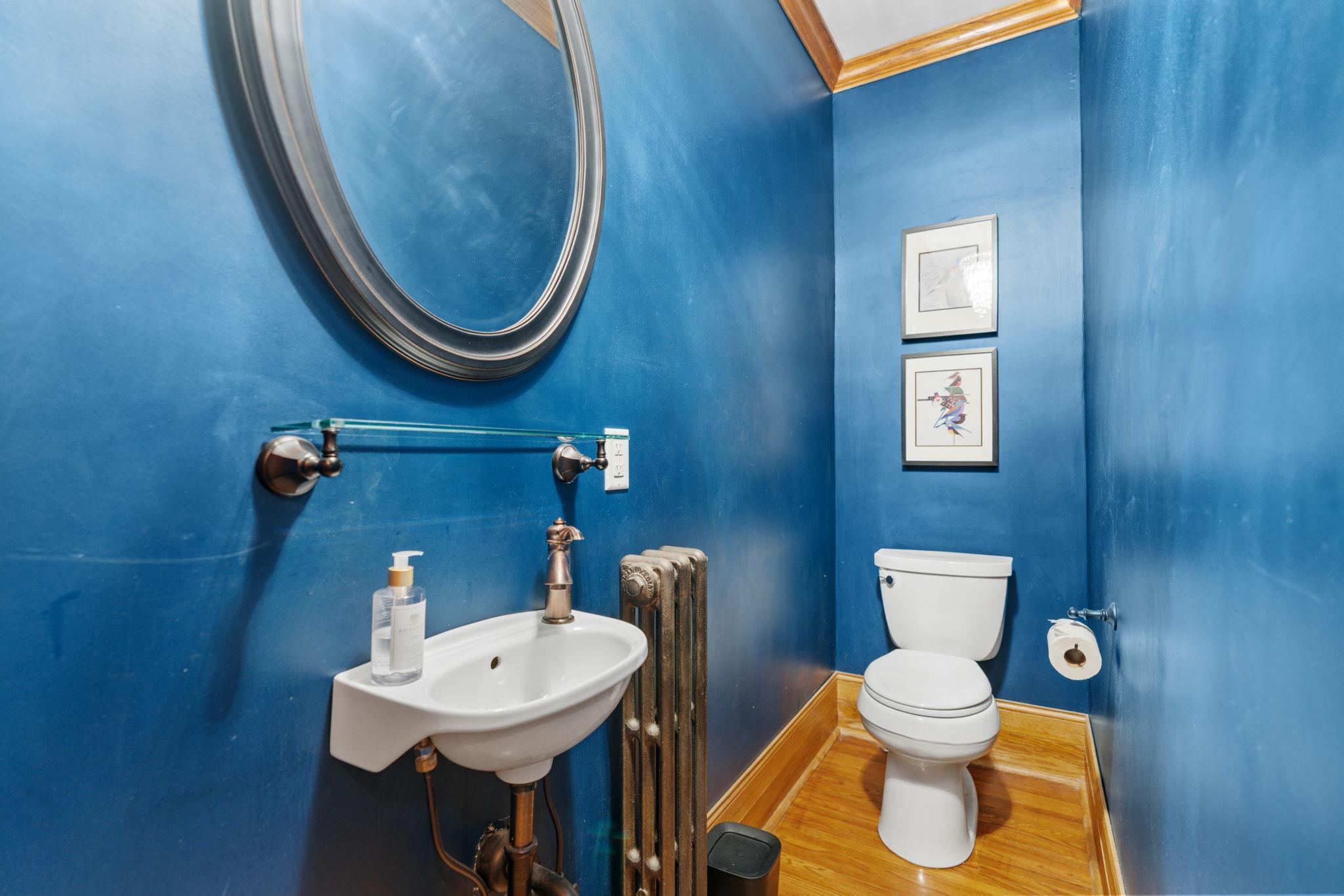 Convenient, main floor half bath