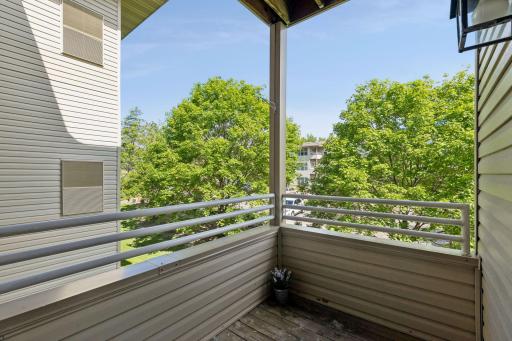 9225 Medicine Lake Road, 205B, Minneapolis, MN 55427