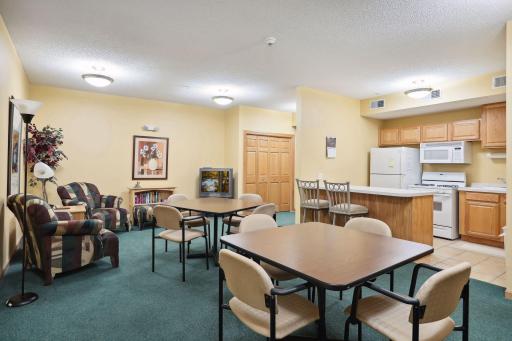 9225 Medicine Lake Road, 205B, Minneapolis, MN 55427