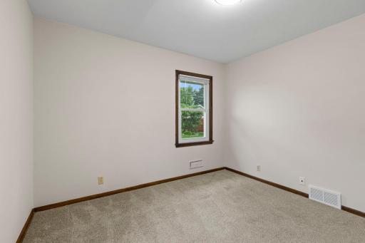 4850 Zane Avenue N, Minneapolis, MN 55429