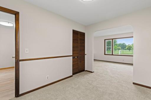 4850 Zane Avenue N, Minneapolis, MN 55429