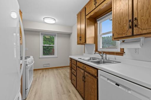 4850 Zane Avenue N, Minneapolis, MN 55429