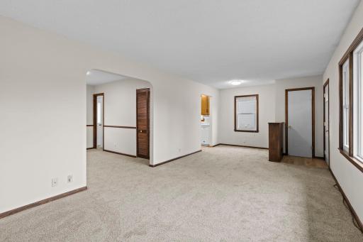 4850 Zane Avenue N, Minneapolis, MN 55429
