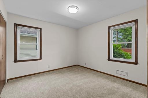 4850 Zane Avenue N, Minneapolis, MN 55429