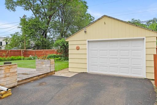 4850 Zane Avenue N, Minneapolis, MN 55429