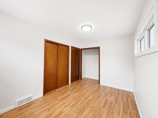 Bedroom 22.jpg