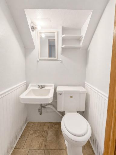 Downstairs half bath.jpg