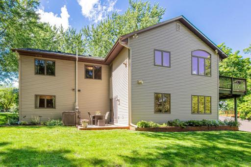12852 Essex Way, Saint Paul, MN 55124