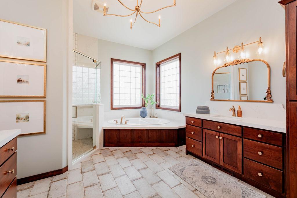 Primary bath