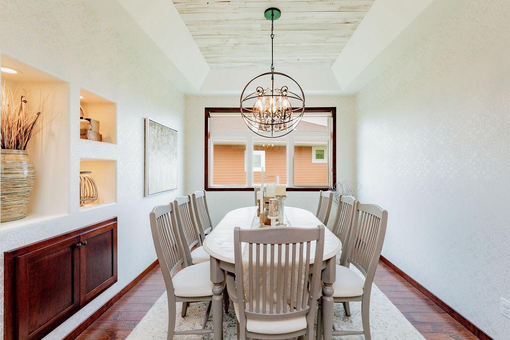 Formal dining room