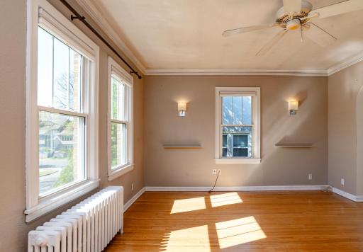 4415 Chowen Avenue S, 201, Minneapolis, MN 55410