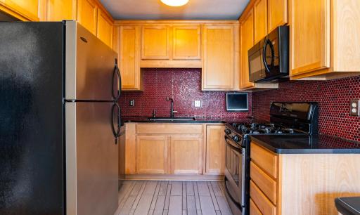 4415 Chowen Avenue S, 201, Minneapolis, MN 55410
