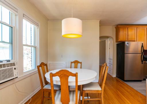 4415 Chowen Avenue S, 201, Minneapolis, MN 55410