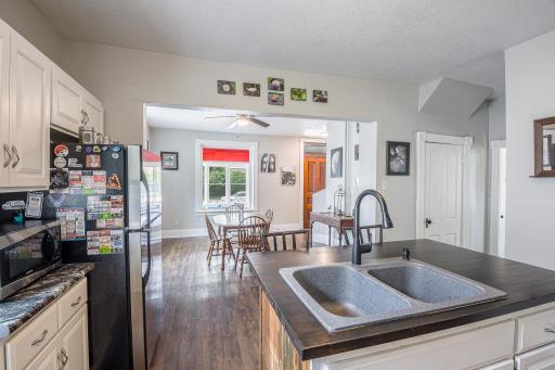 403 Pine Street S, Sauk Centre, MN 56378