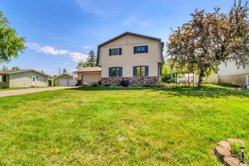 1315 Loring Avenue, Detroit Lakes, MN 56501