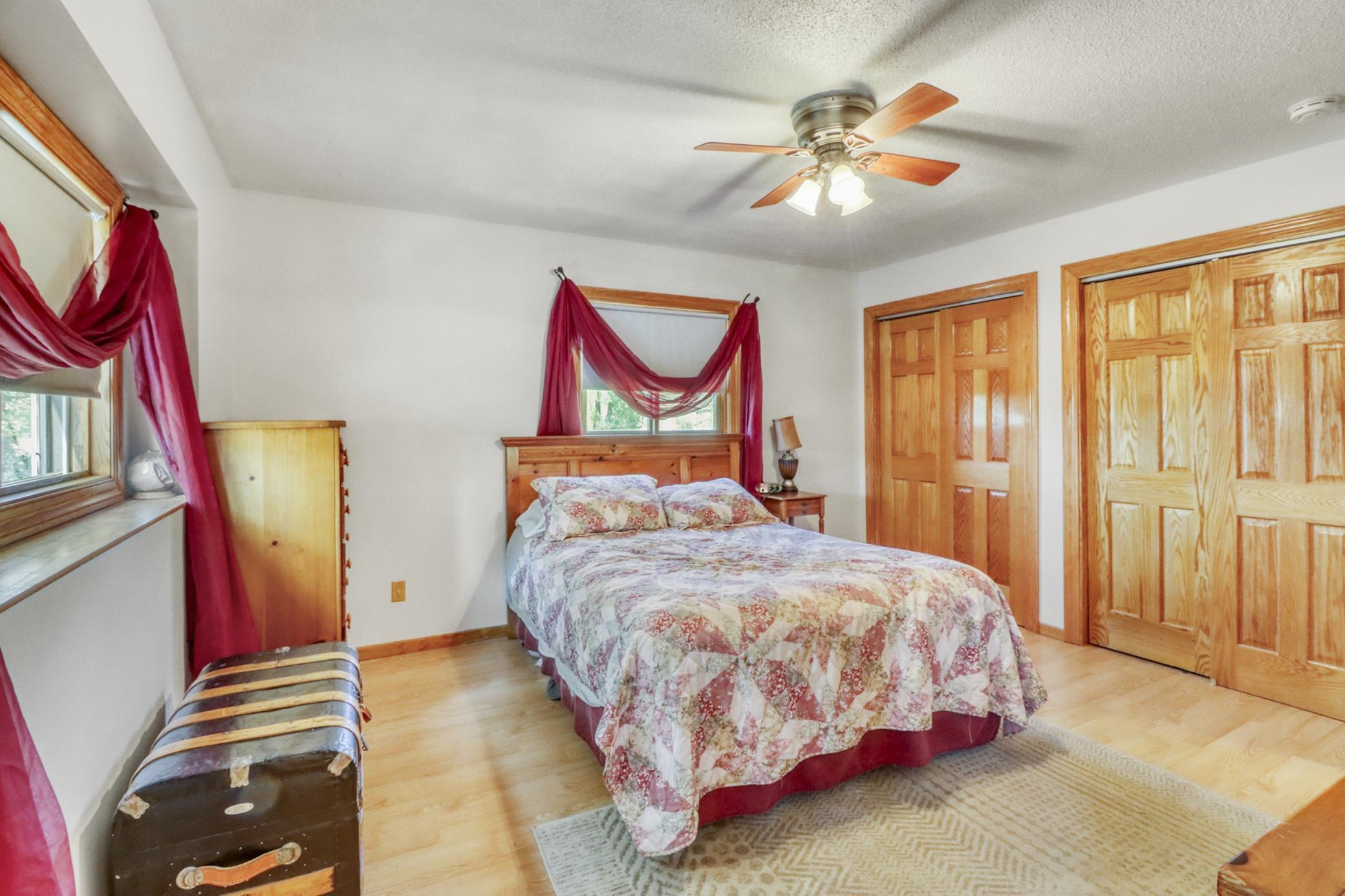 Primary Bedroom1_3 (2).JPG