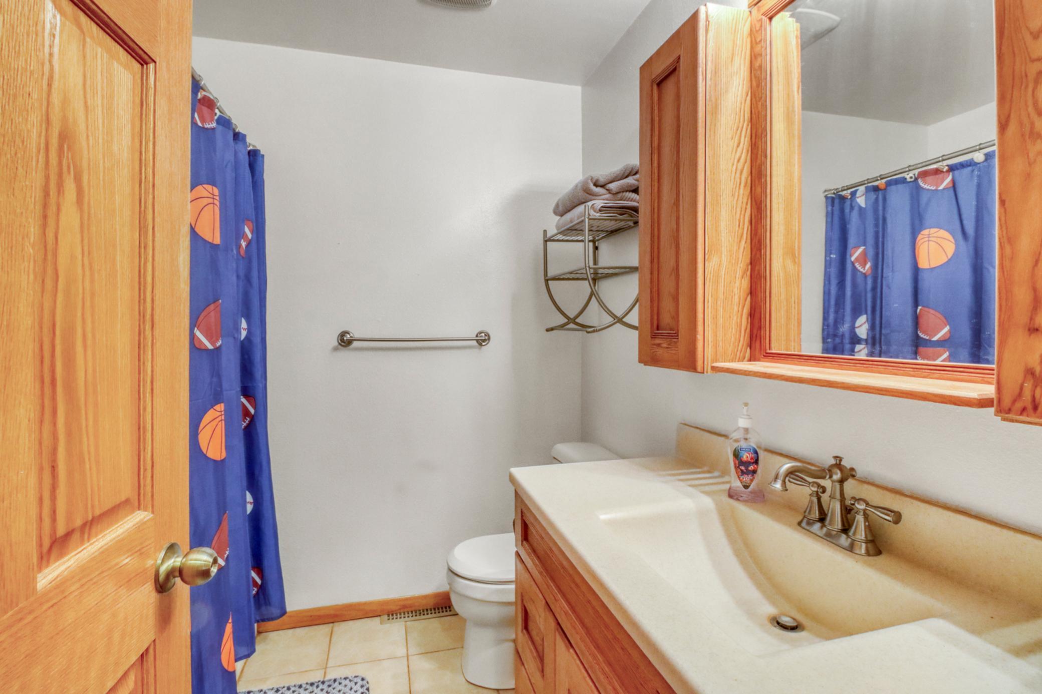 Upstairs Bathroom1_1 (3).JPG