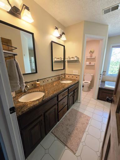 1435 138th Avenue NW, Andover, MN 55304