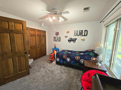 1435 138th Avenue NW, Andover, MN 55304