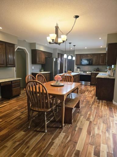 1435 138th Avenue NW, Andover, MN 55304