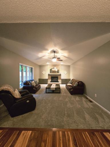 1435 138th Avenue NW, Andover, MN 55304