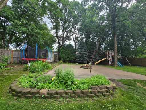 1435 138th Avenue NW, Andover, MN 55304