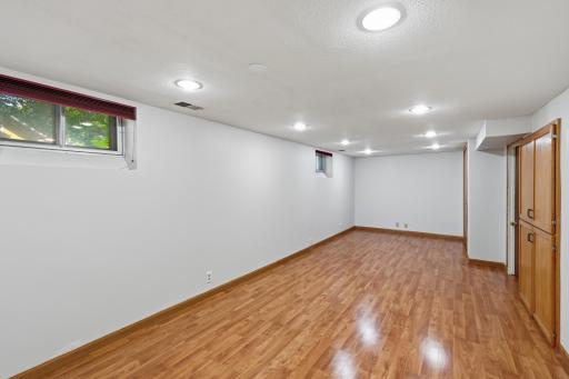 2900 Webster Avenue S, Minneapolis, MN 55416