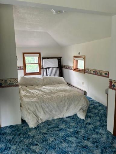 1121 W 6th Street, Graceville, MN 56240