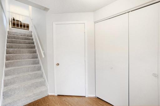2342 Dorland Place E, Maplewood, MN 55119