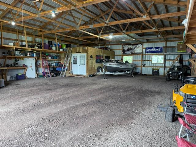 shop area 2 in corner.JPEG