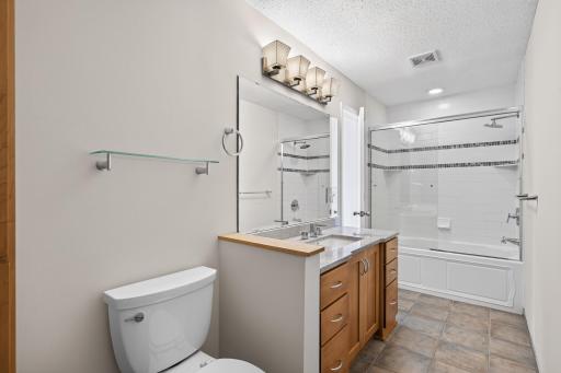 1809 3rd Street NE, Minneapolis, MN 55418