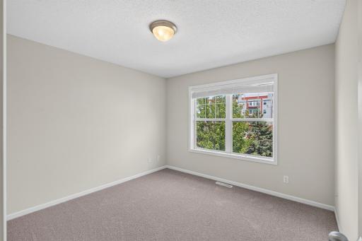1809 3rd Street NE, Minneapolis, MN 55418