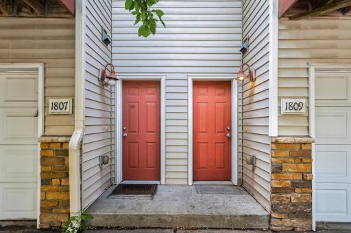 1809 3rd Street NE, Minneapolis, MN 55418