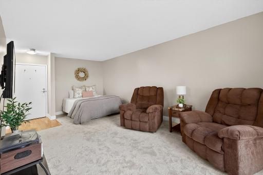 3540 Hennepin Avenue, 117, Minneapolis, MN 55408