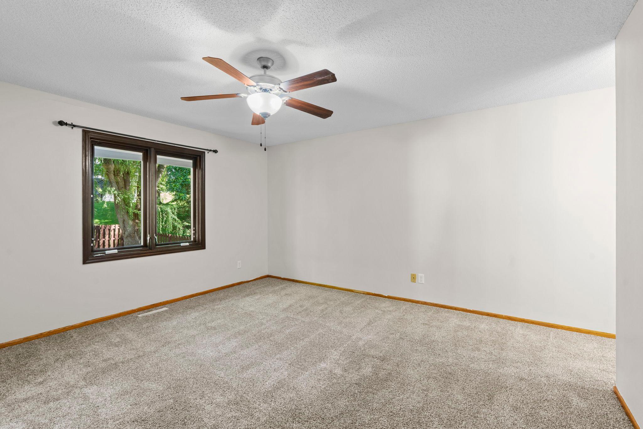 Primary Bedroom (Upper Level)