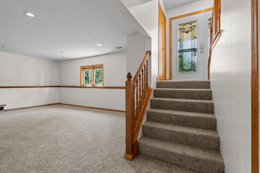 1136 Minnesota Street S, Shakopee, MN 55379