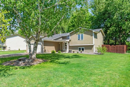 1136 Minnesota Street S, Shakopee, MN 55379