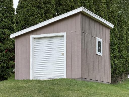 1903 Mark Drive, Albert Lea, MN 56007