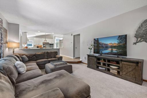 10455 170th Street W, Lakeville, MN 55044