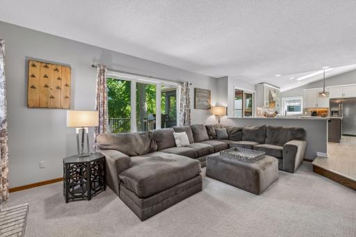 10455 170th Street W, Lakeville, MN 55044